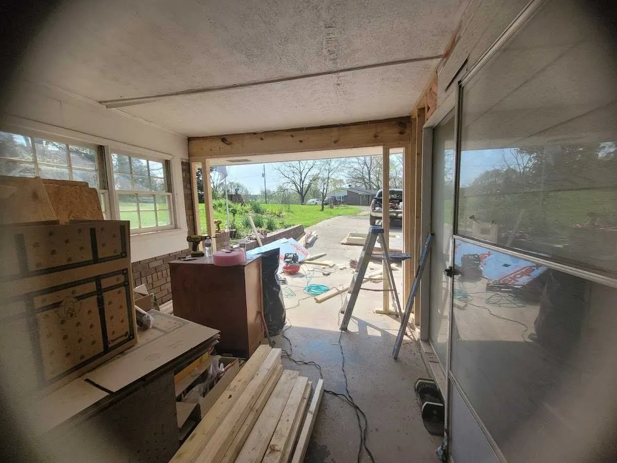 Air movers and dehumidifier for Drying & Dehumidification in Cheshire